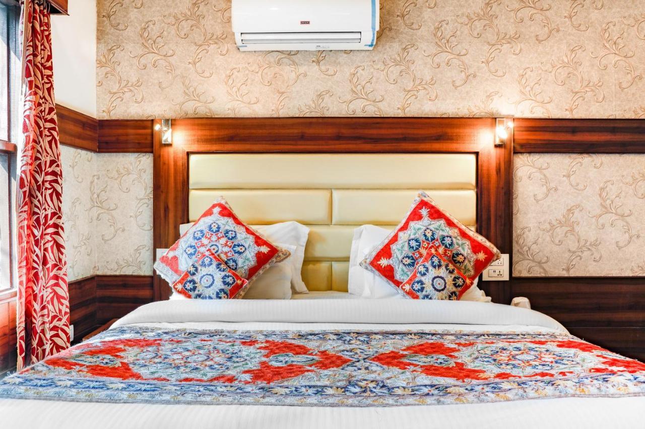 Pahalgam Retreat Hotell Exteriör bild