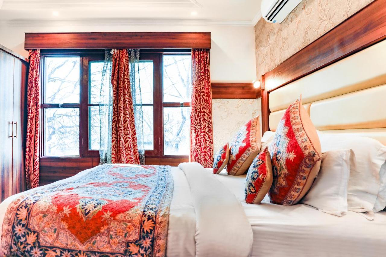 Pahalgam Retreat Hotell Exteriör bild